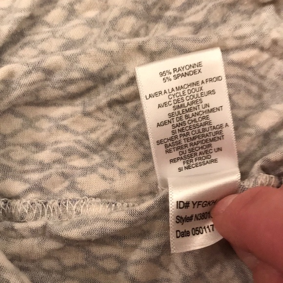 Ellen Tracy large Printed Nightgown - Picture 6 of 7